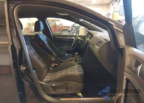 2019 Volkswagen Golf Gti 2.0T Autobahn/2.0T Rabbit Edition/2.0T S/2.0T Se z USA, uszkodzony, nr VIN 3VW5T7AU2KM005639